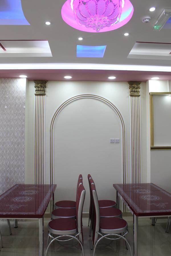 Manarat Manah Hotel Apartments Bilad Manah Bagian luar foto